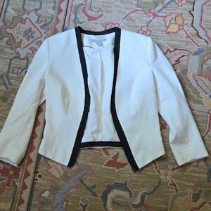 H&M White and Black Cropped Blazer with Modern Design